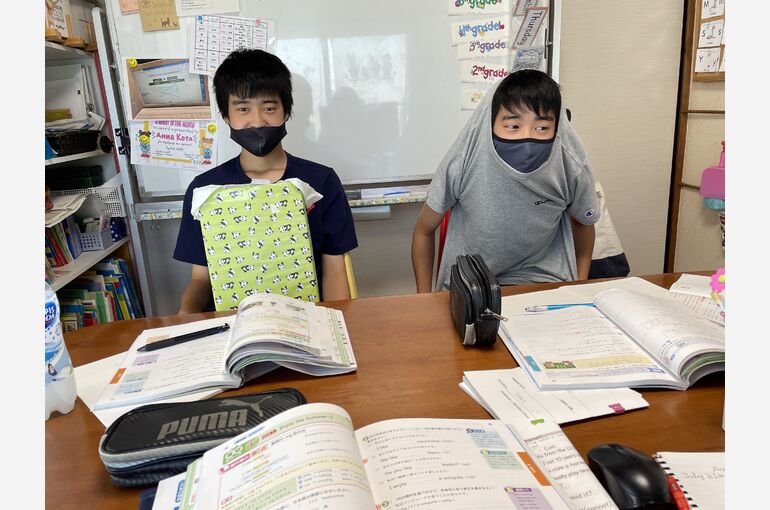 変な態度